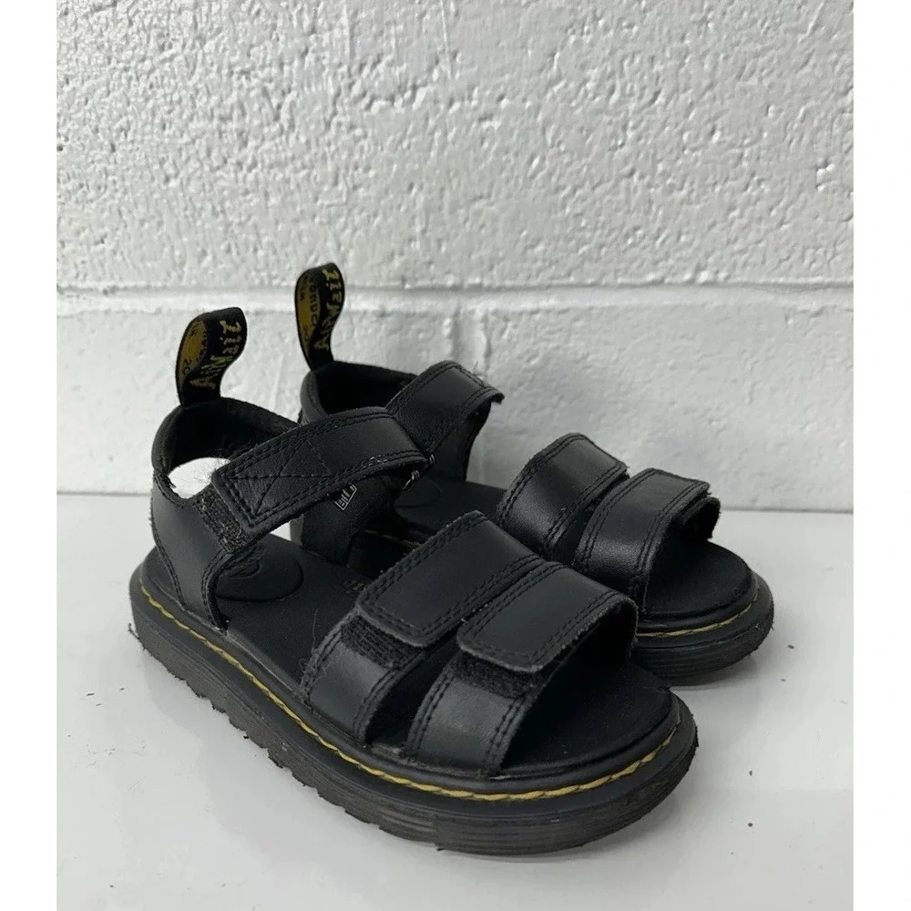 Dr. Martens Klaire‎ J Sandal Black Leather Platform Y2K / Big Kids Size 1